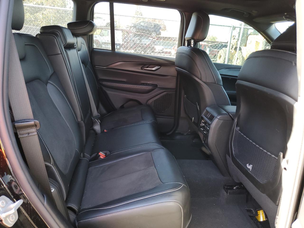 2024 JEEP GRAND CHEROKEE LAREDO VIN:1C4RJHAG1R8948825