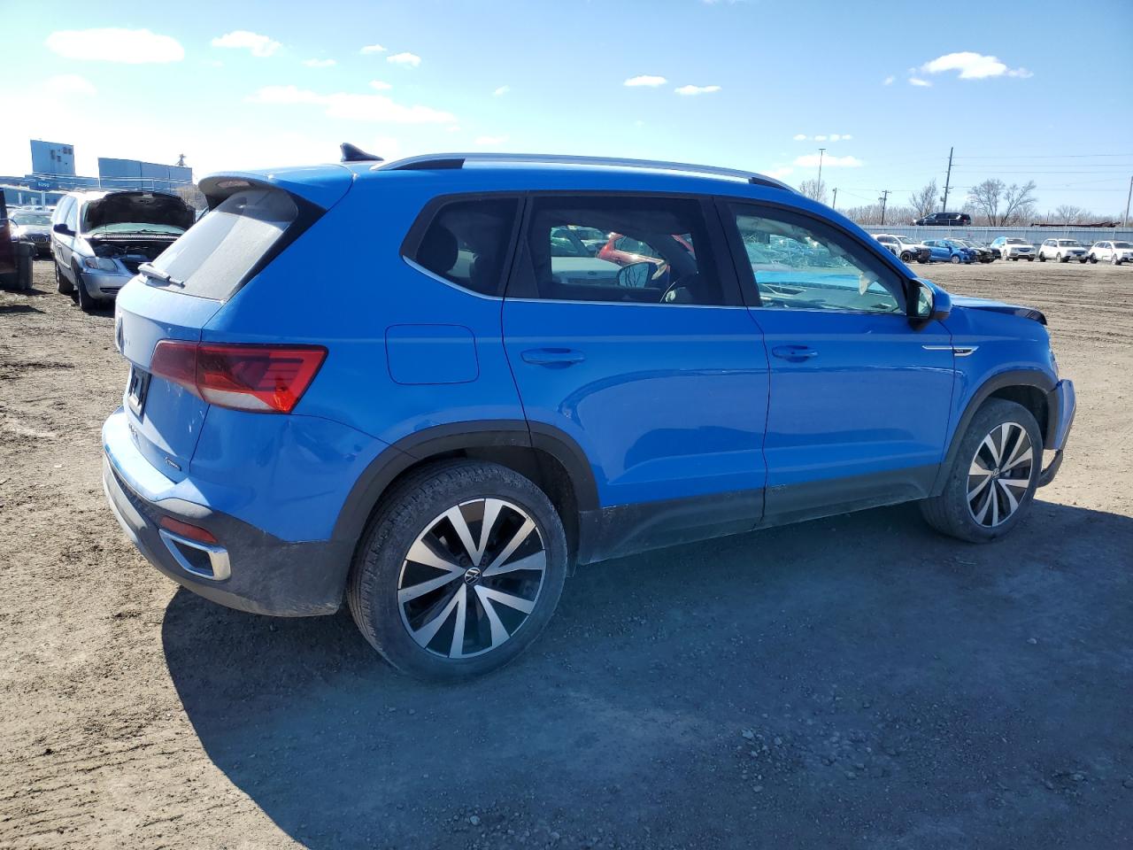 2022 VOLKSWAGEN TAOS SE VIN:3VVWX7B27NM032088