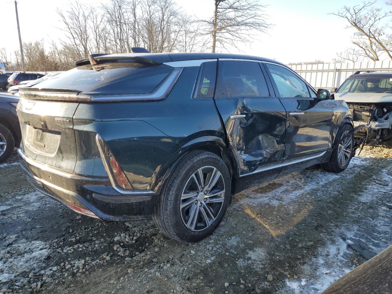 2024 CADILLAC LYRIQ LUXURY VIN:1GYKPRRL3RZ112168