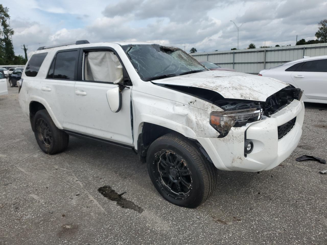 2024 TOYOTA 4RUNNER SR5 VIN:JTEEU5JR4R5309177