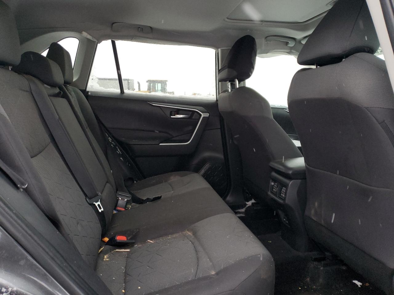 2022 TOYOTA RAV4 XLE VIN:2T3P1RFV7NC277235