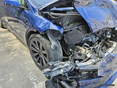 2023 Tesla Model X VIN:
