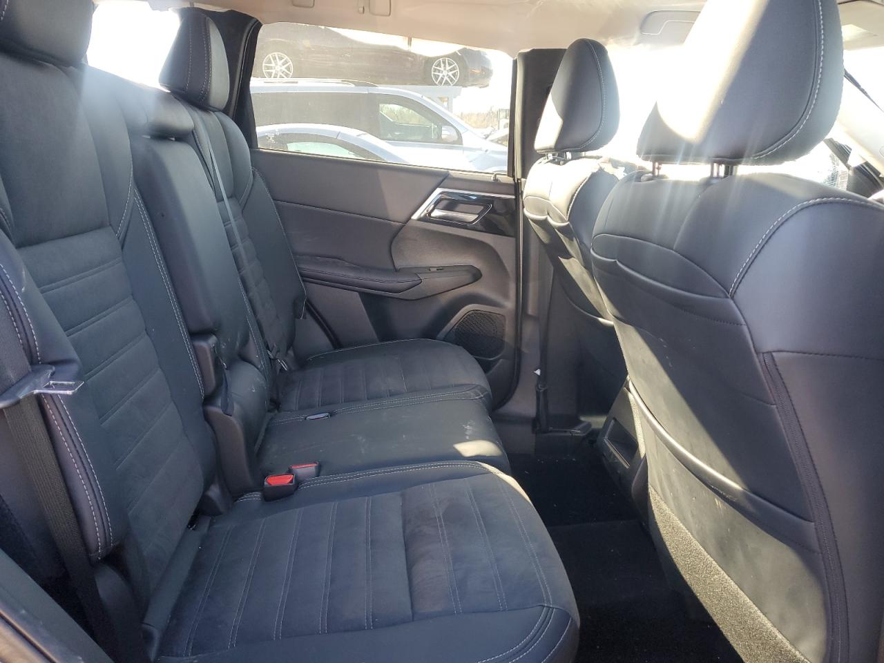 2024 MITSUBISHI OUTLANDER SE VIN:JA4J4VA82RZ034843