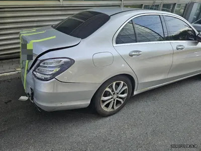 2015 Mercedes-Benz C 220 VIN: