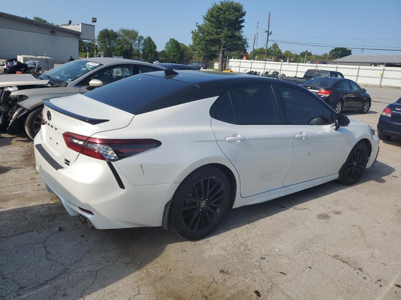 2022 TOYOTA CAMRY XSE VIN:4T1K61BK5NU058175