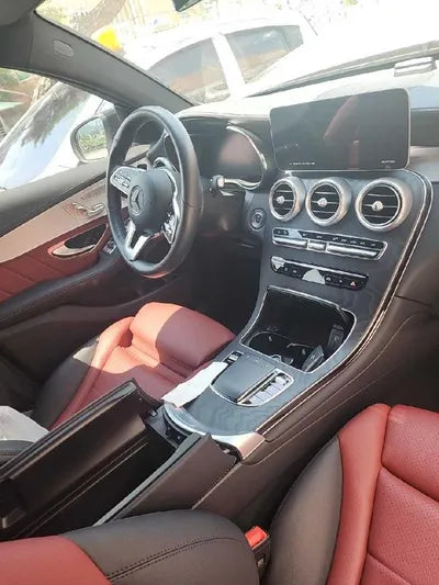 2023 Mercedes-Benz GLC 220 VIN: