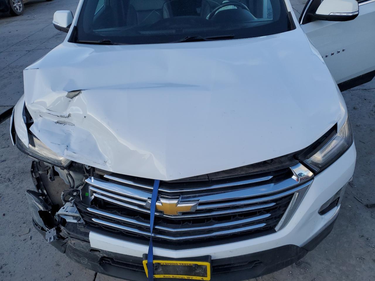 2022 CHEVROLET TRAVERSE LT VIN:1GNEVHKW6NJ105044