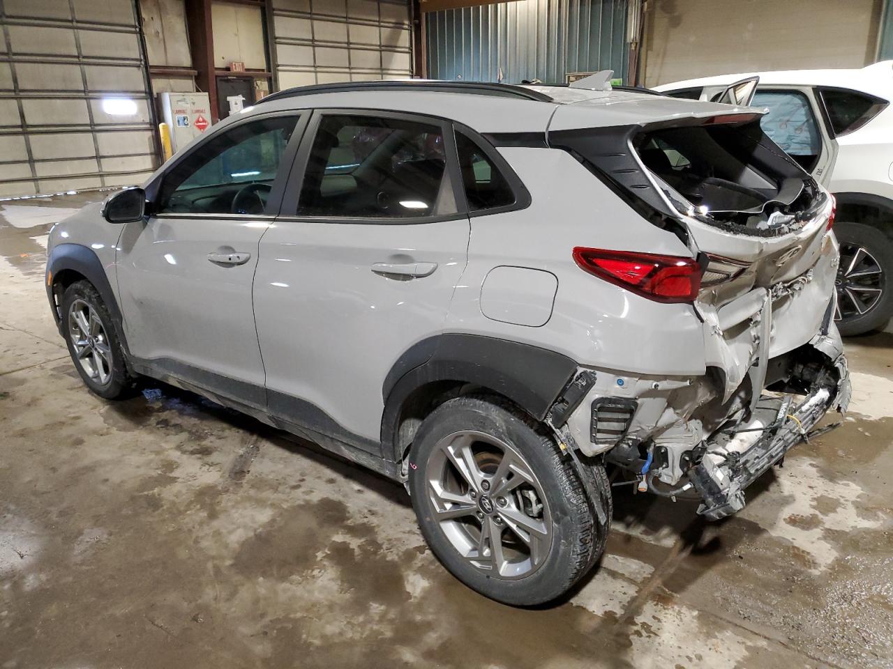 2022 HYUNDAI KONA SEL VIN:KM8K6CAB3NU910584