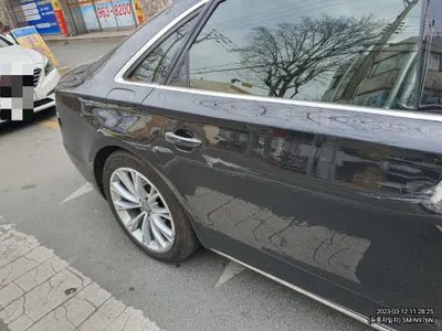 2014 Audi A8 VIN:
