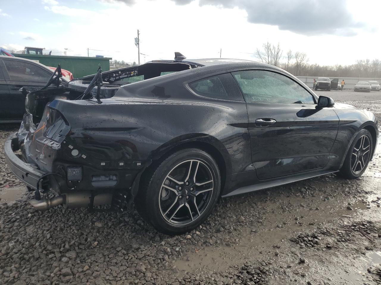 2022 FORD MUSTANG  VIN:1FA6P8TH2N5136636
