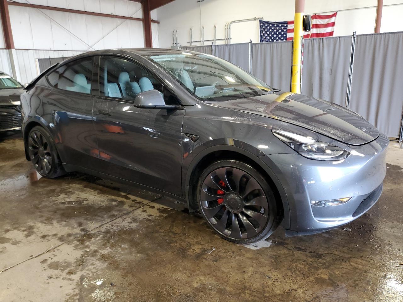 2022 TESLA MODEL Y  VIN:7SAYGDEF5NF398871