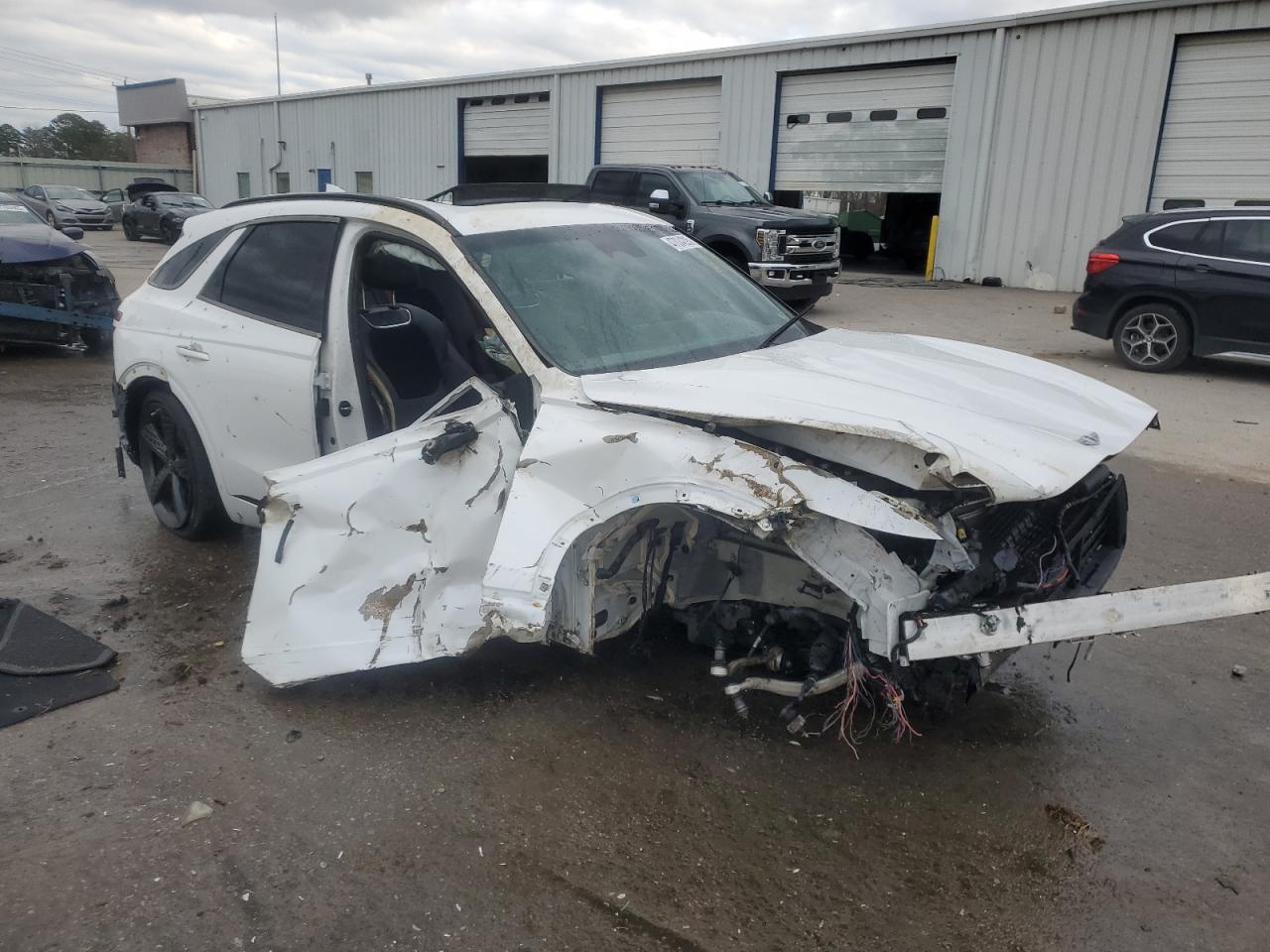 2023 GENESIS GV70 BASE VIN:KMUMADTB3PU125996