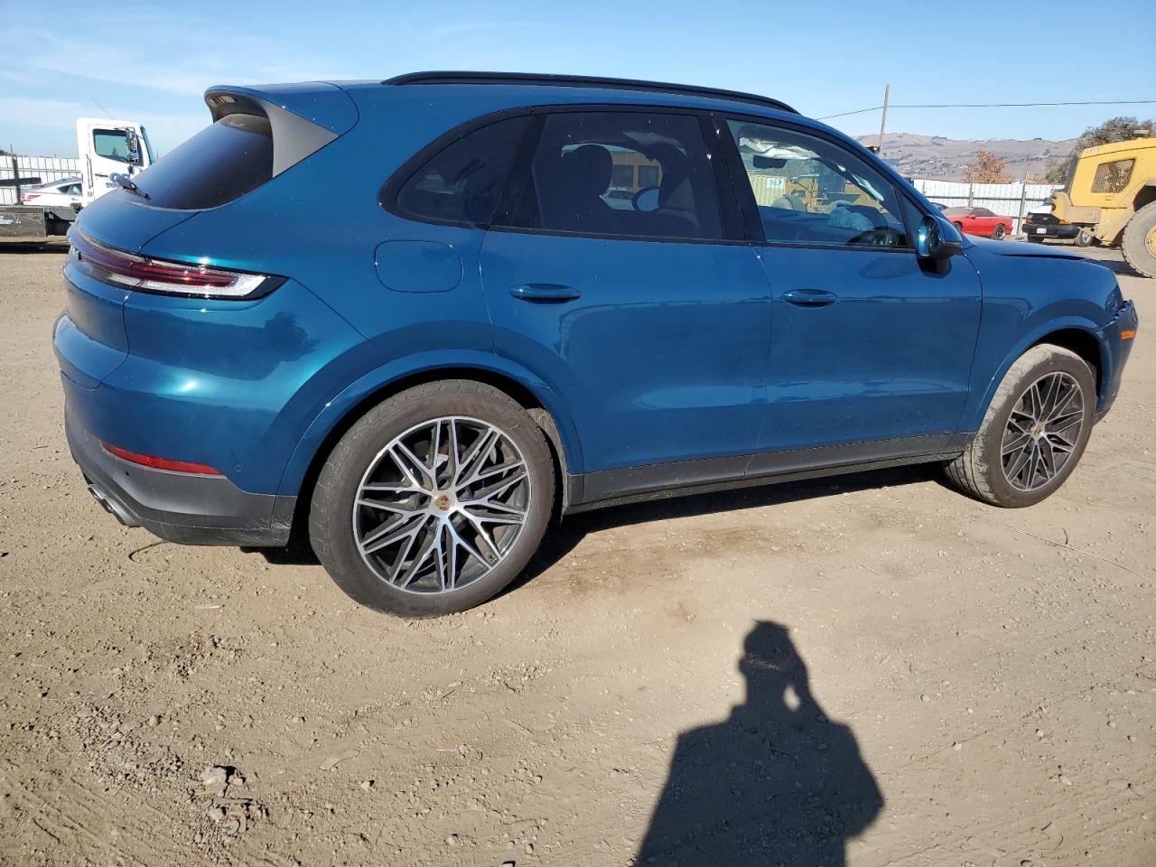 2024 PORSCHE CAYENNE  VIN:WP1AA2AY2RDA06887