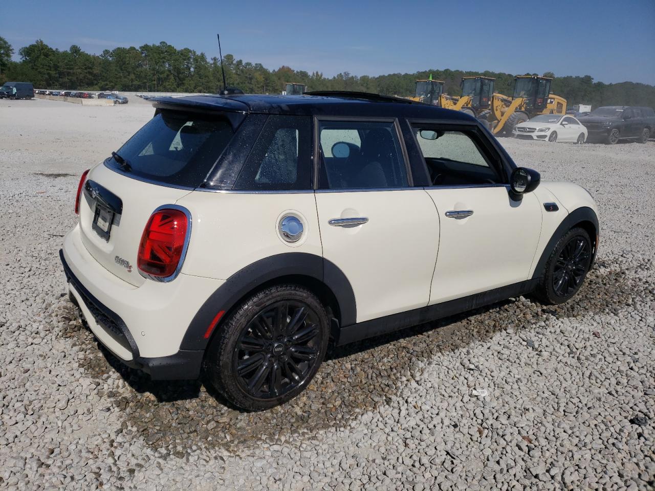 2023 MINI COOPER S VIN:WMW53DK01P2S63871