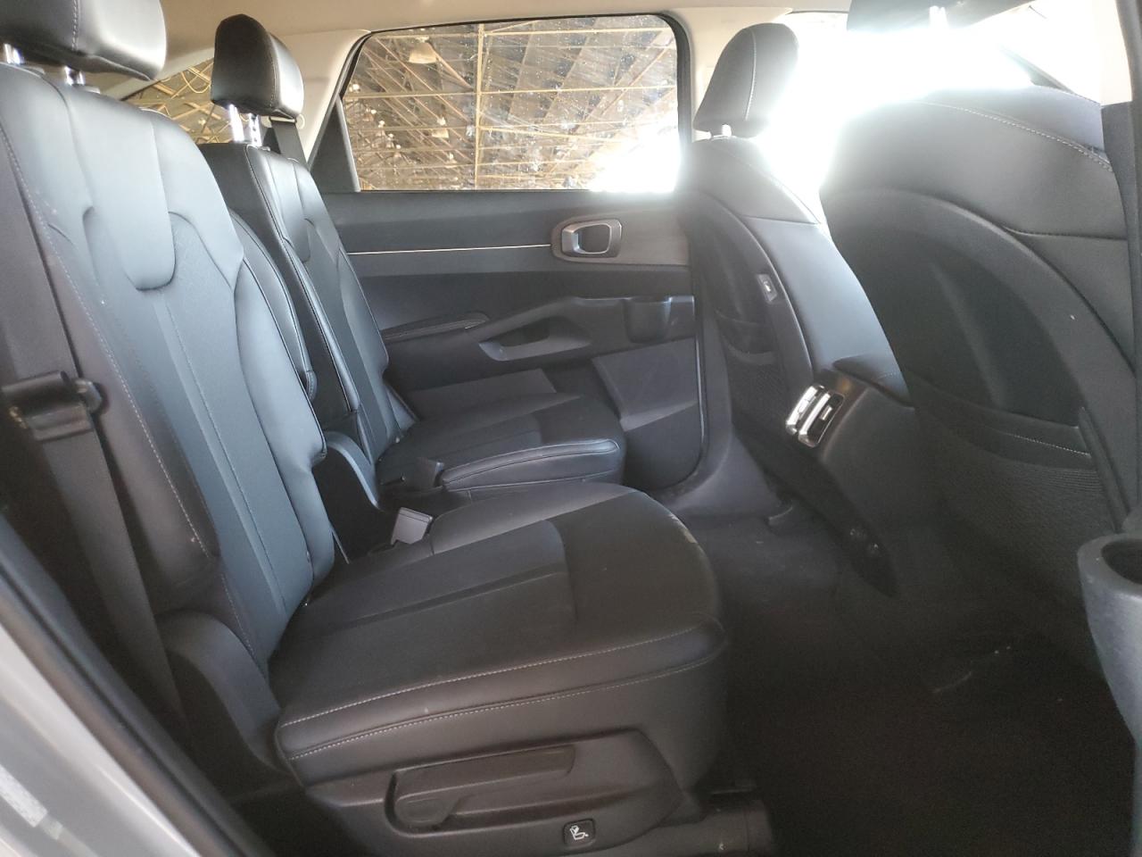 2023 KIA SORENTO EX VIN:5XYRH4LF2PG161185