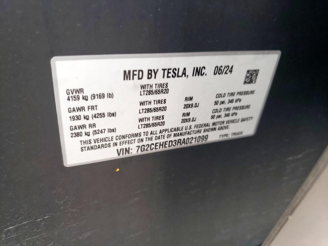 2024 TESLA CYBERTRUCK  VIN:7G2CEHED3RA021099