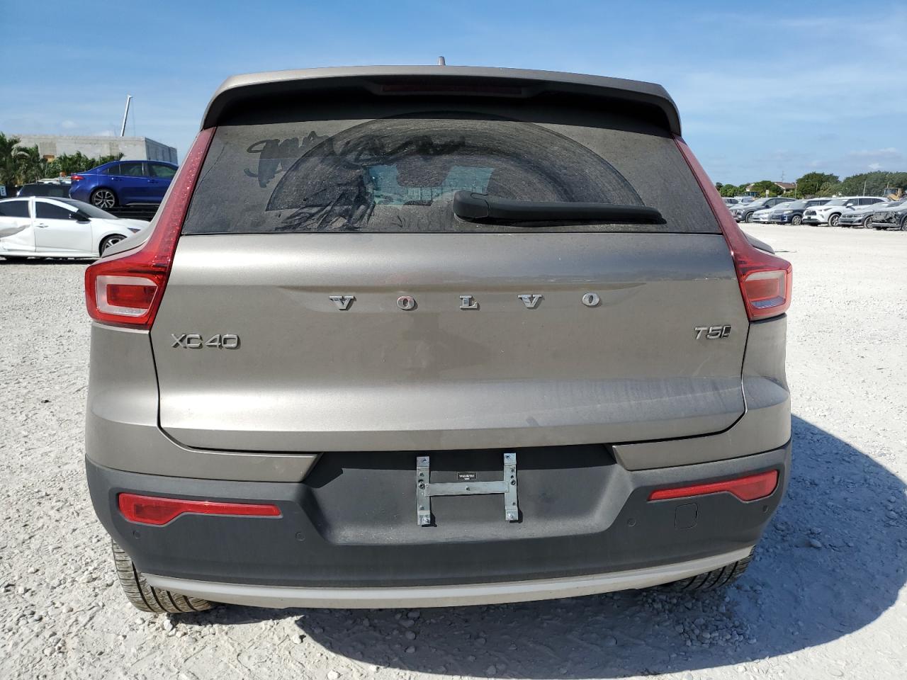 2022 VOLVO XC40 T5 MOMENTUM VIN:YV4162UK4N2790535