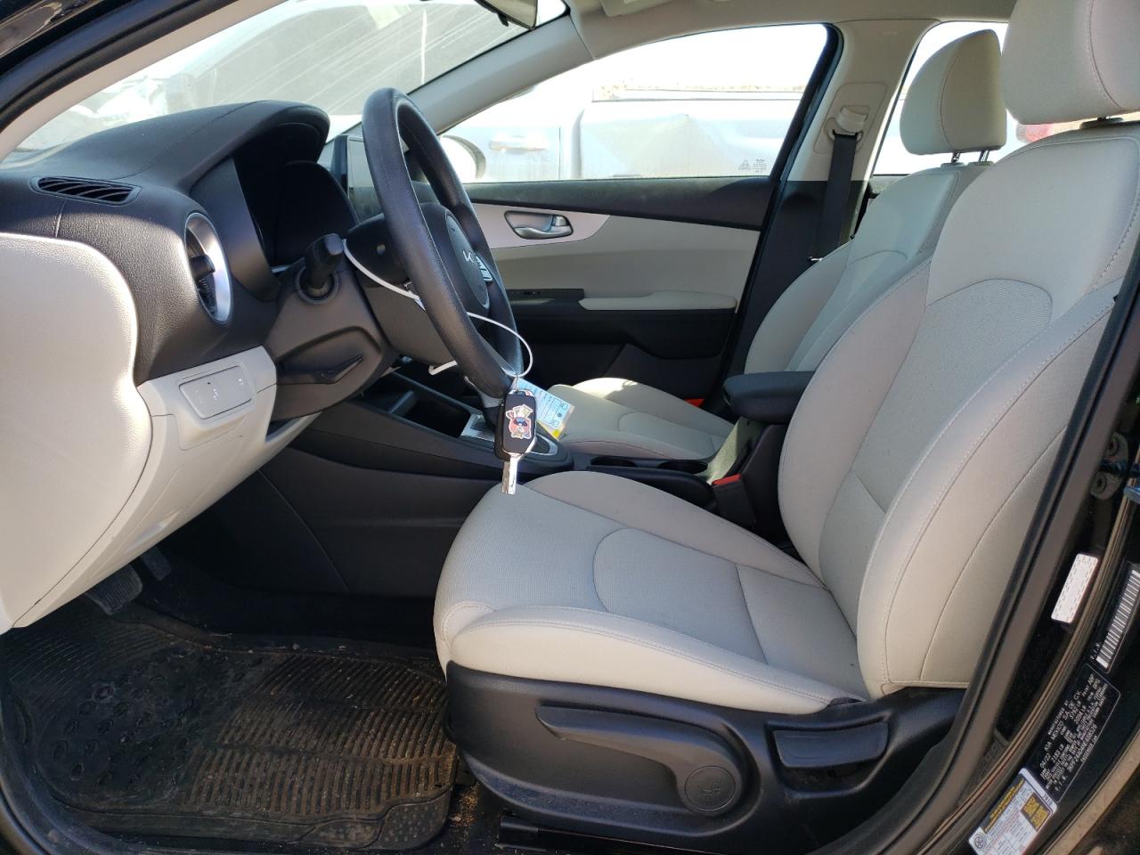 2022 KIA FORTE FE VIN:3KPF24AD4NE488526