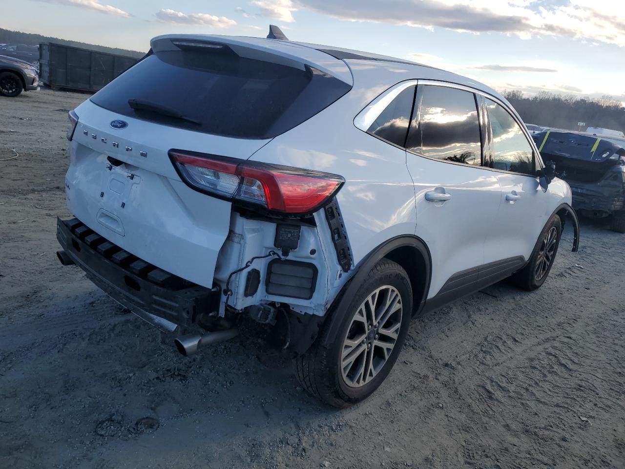 2022 FORD ESCAPE SEL VIN:1FMCU0H61NUA70581