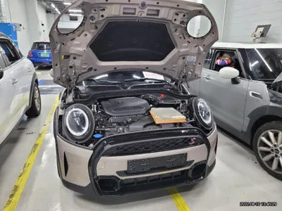 2021 MINI Cooper WMWXY710XM2N47945 VIN:WMWXY710XM2N47945