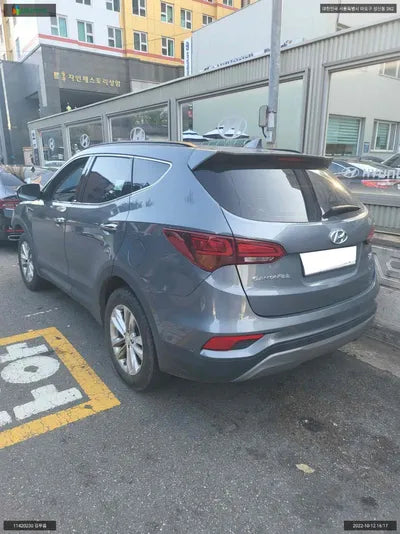 2017 Hyundai Santa FE KMHSW81UDJU824185 VIN:KMHSW81UDJU824185