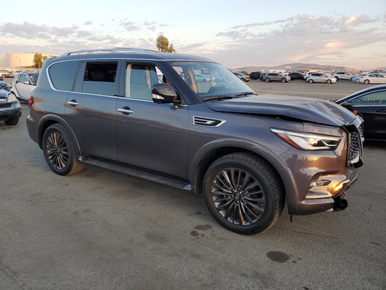 2022 INFINITI QX80 LUXE VIN:JN8AZ2AD7N9870102