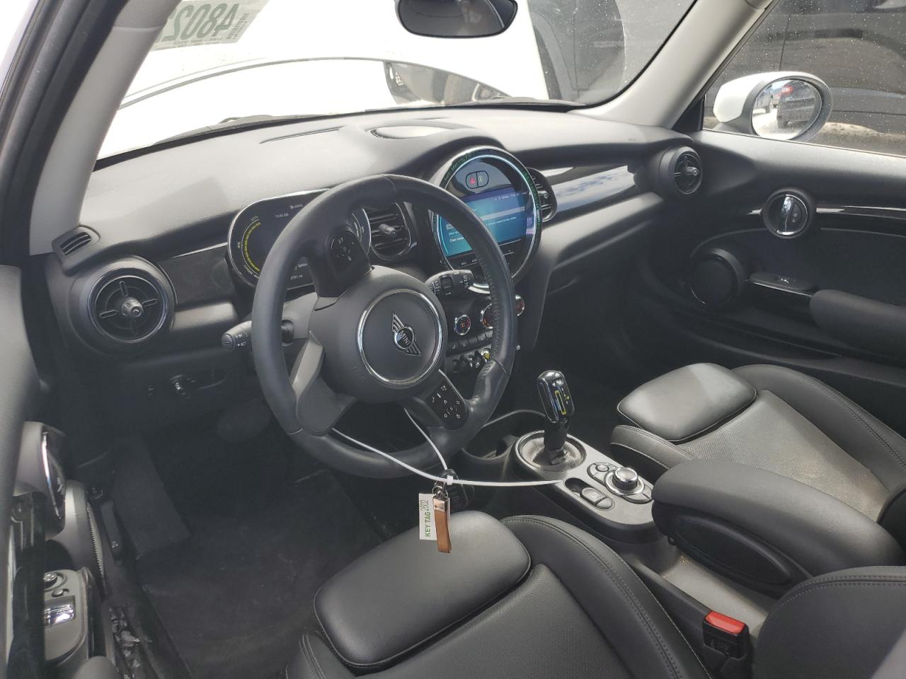 2022 MINI COOPER SE VIN:WMW13DJ06N2R55136