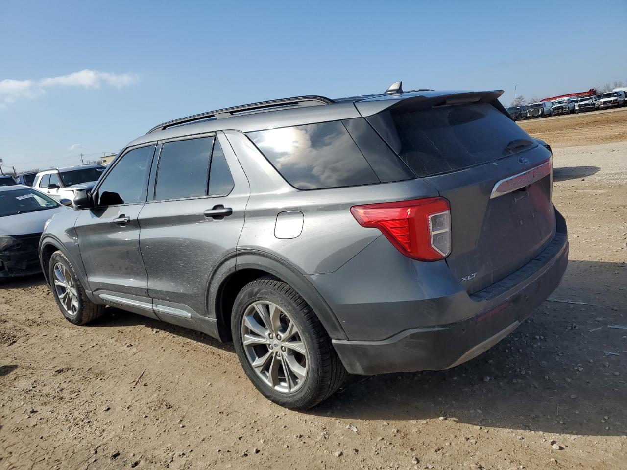 2023 FORD EXPLORER XLT VIN:1FMSK7DH9PGA28744