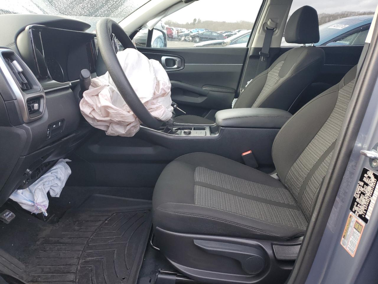 2022 KIA SORENTO LX VIN:5XYRGDLC4NG150937