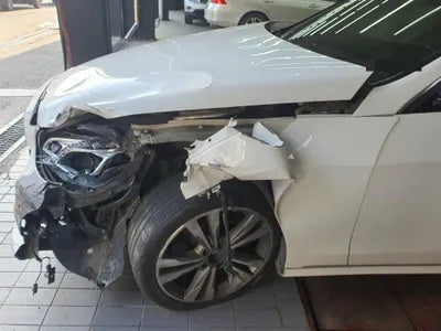 2015 Mercedes-Benz E 300 VIN: