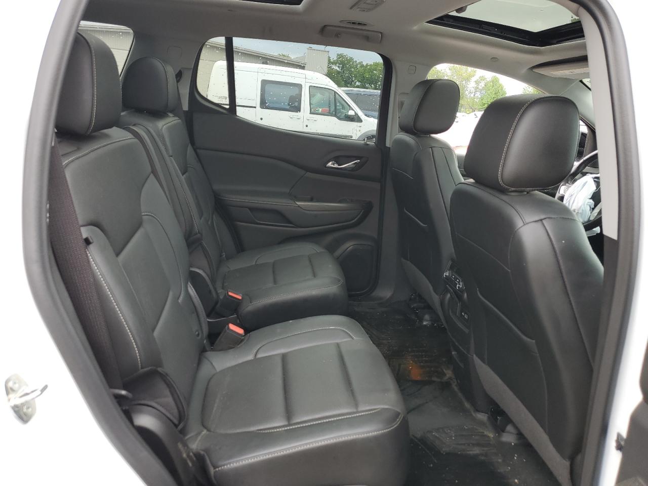 2022 GMC ACADIA SLT VIN:1GKKNULS2NZ171211