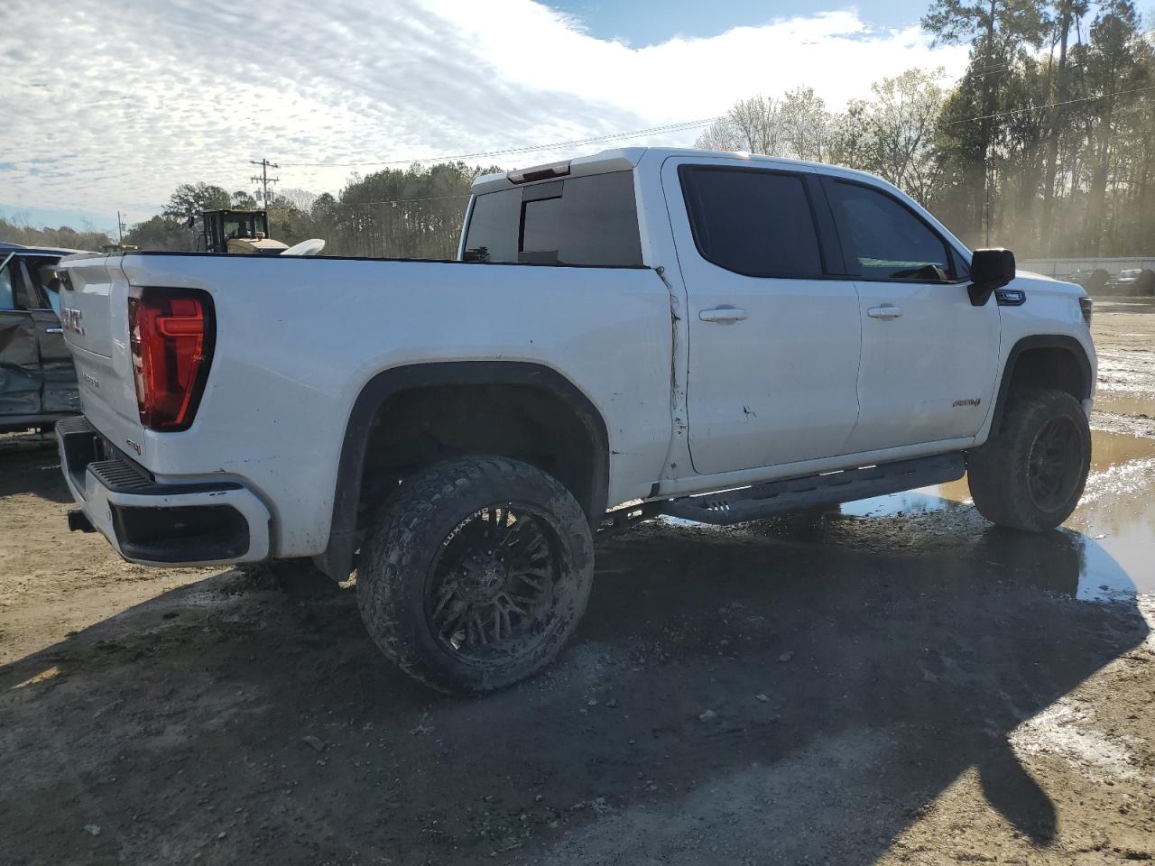 2023 GMC SIERRA K1500 AT4 VIN:1GTUUEE80PZ178577