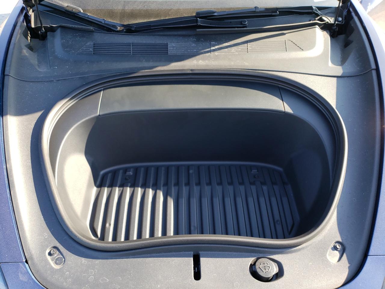 2024 TESLA MODEL 3  VIN:5YJ3E1EA9RF731675