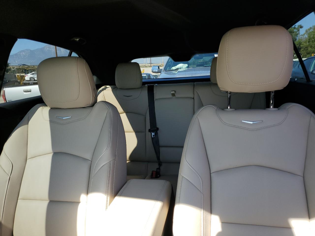 2024 CADILLAC XT4 LUXURY VIN:1GYAZAR46RF222794