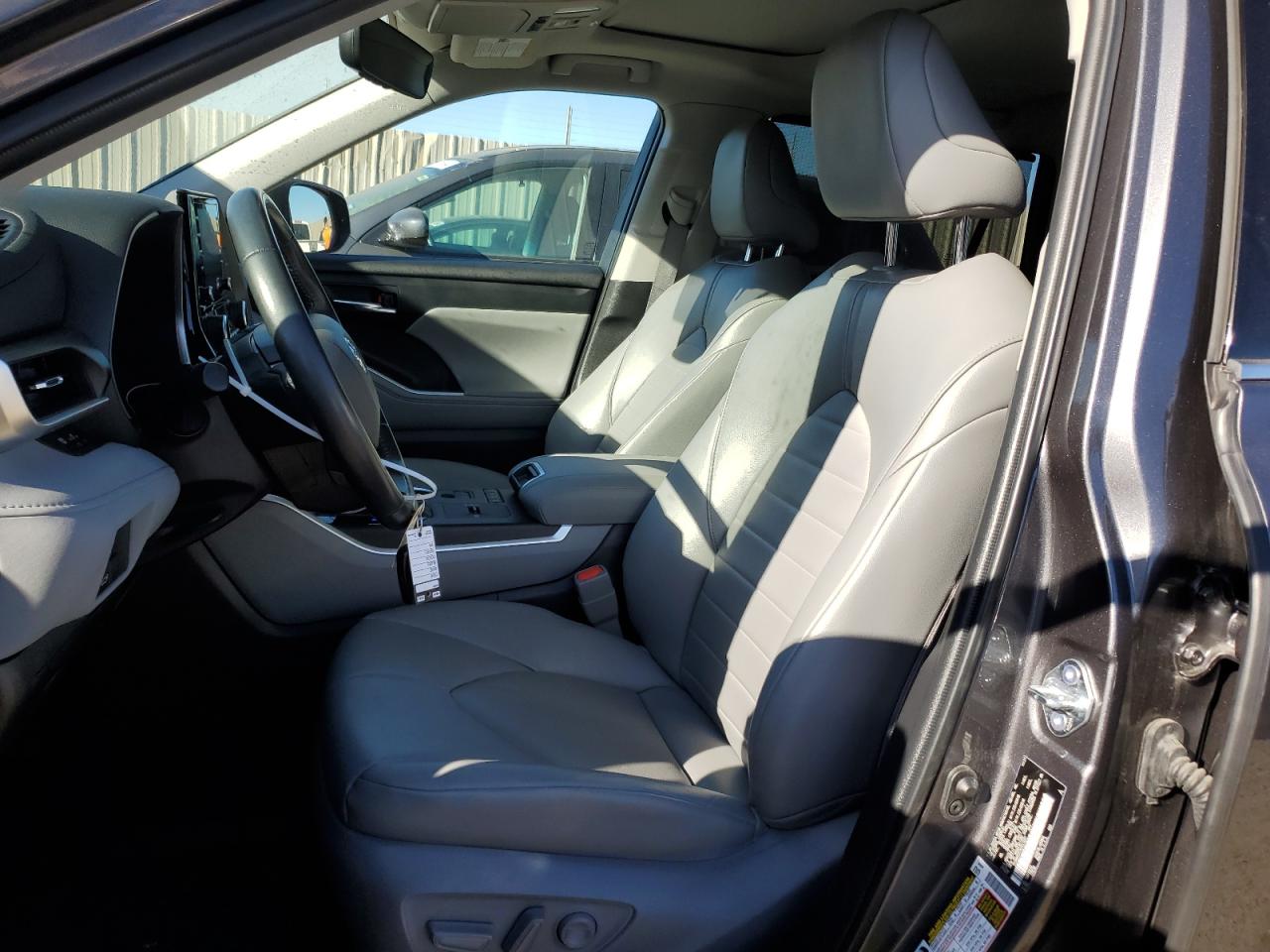 2022 TOYOTA HIGHLANDER HYBRID XLE VIN:5TDHBRCH7NS541697