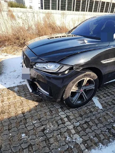 2017 Jaguar F-Pace VIN: