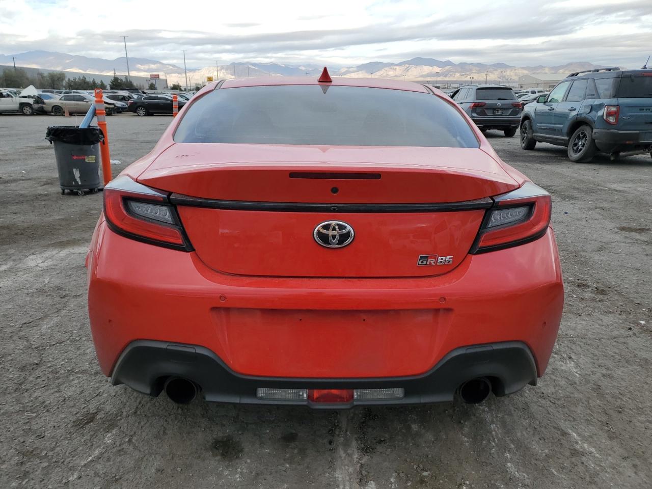 2023 TOYOTA GR 86  VIN:JF1ZNBC14P8756375