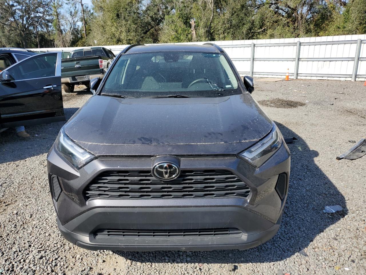 2024 TOYOTA RAV4 XLE VIN:2T3W1RFV0RC255188