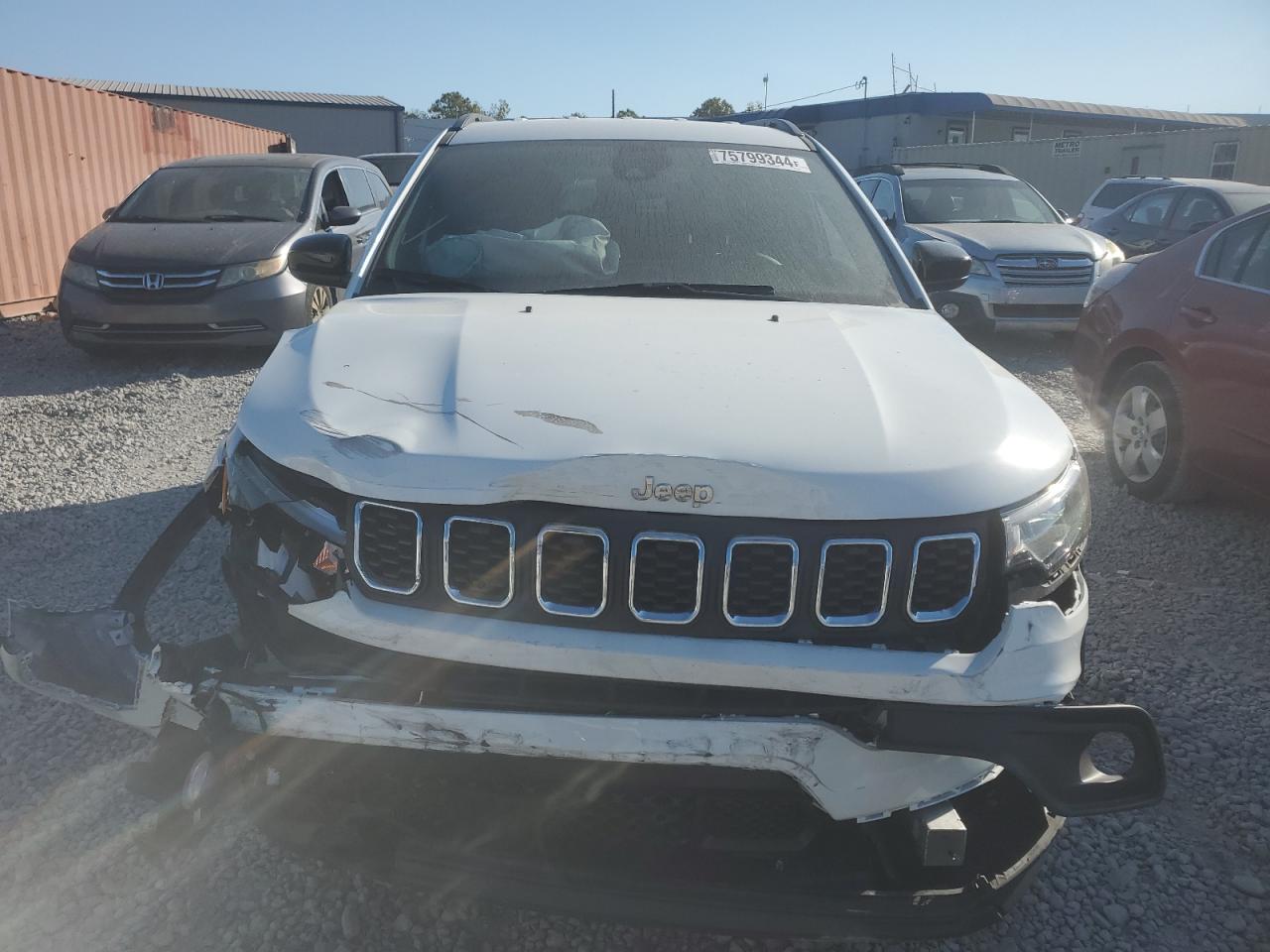 2024 JEEP COMPASS LATITUDE LUX VIN:3C4NJDFN0RT101200