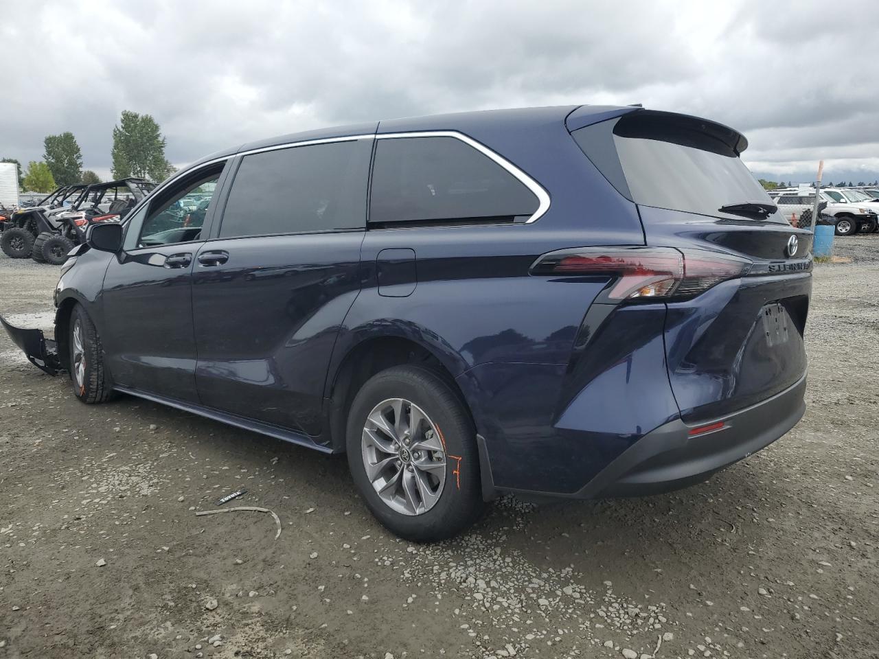 2023 TOYOTA SIENNA LE VIN:5TDKRKEC8PS141001