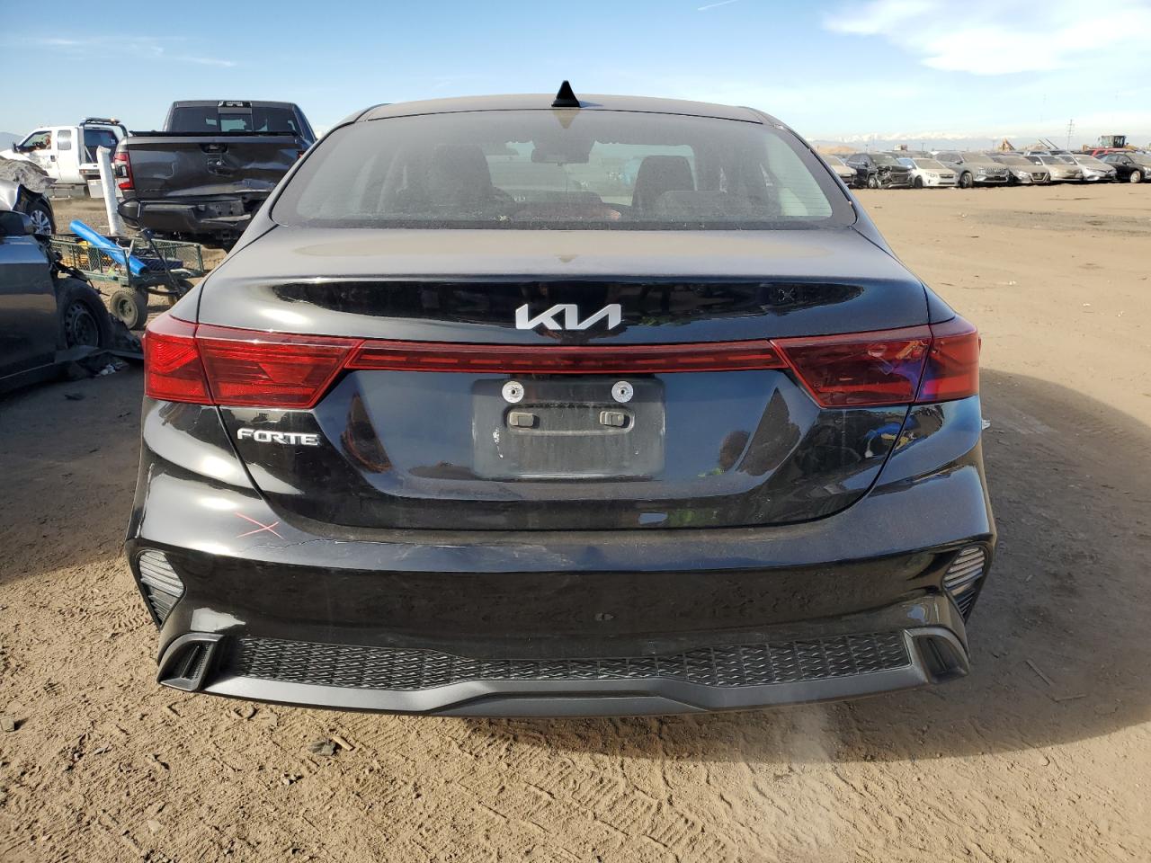 2022 KIA FORTE FE VIN:3KPF24AD7NE472546