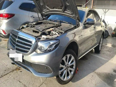 2019 Mercedes-Benz E 300 WDDZF4KB1KA682577 VIN:WDDZF4KB1KA682577