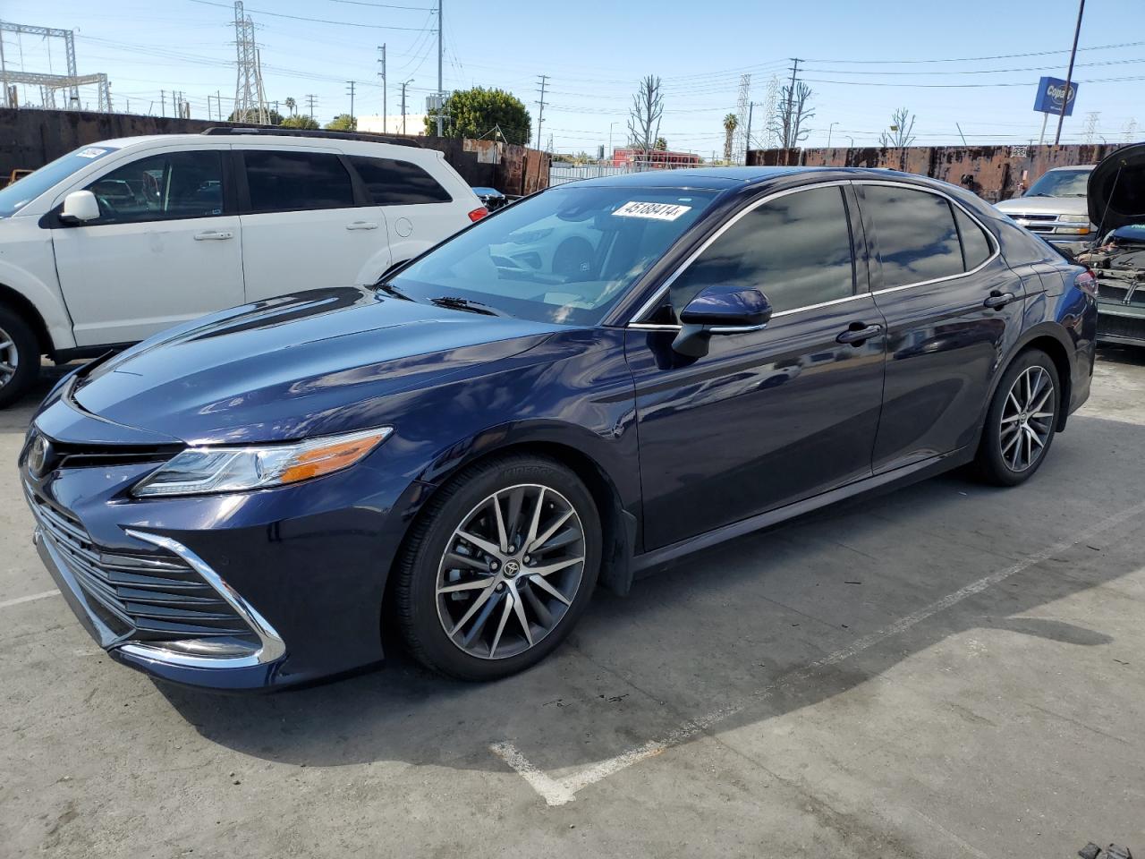 2022 TOYOTA CAMRY XLE VIN:4T1FZ1AK1NU065523