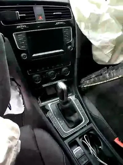 2015 Volkswagen Golf WVWZZZAUZFW274061 VIN:WVWZZZAUZFW274061