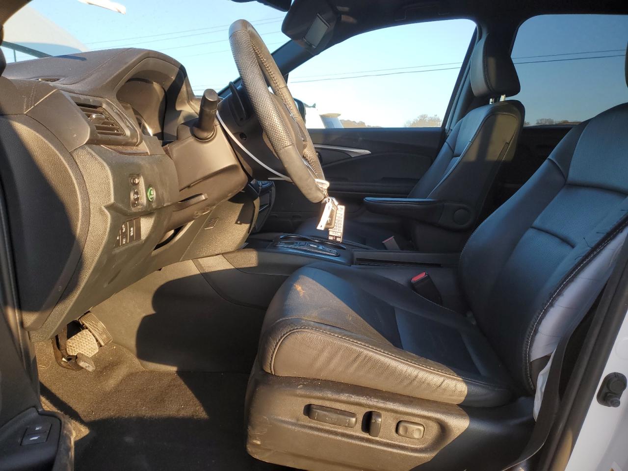 2023 HONDA PASSPORT EXL VIN:5FNYF8H58PB038362