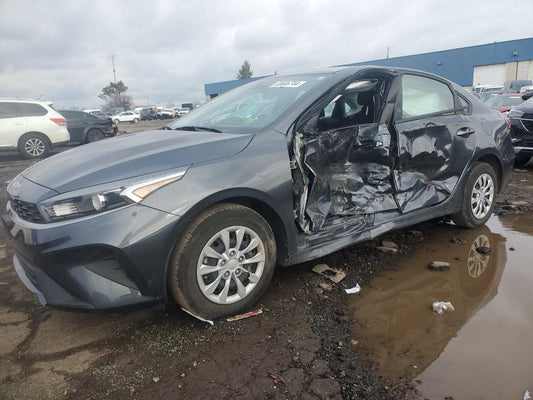 2022 KIA FORTE FE VIN:3KPF24AD1NE502365