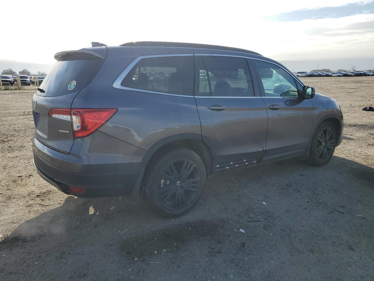 2022 HONDA PILOT SE VIN:5FNYF5H26NB018631
