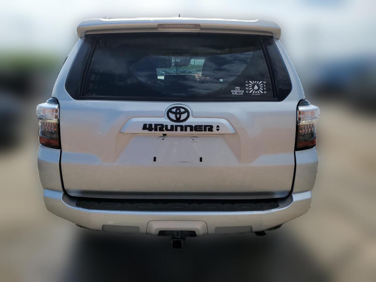 2023 TOYOTA 4RUNNER SE VIN:JTEMU5JR9P6098030