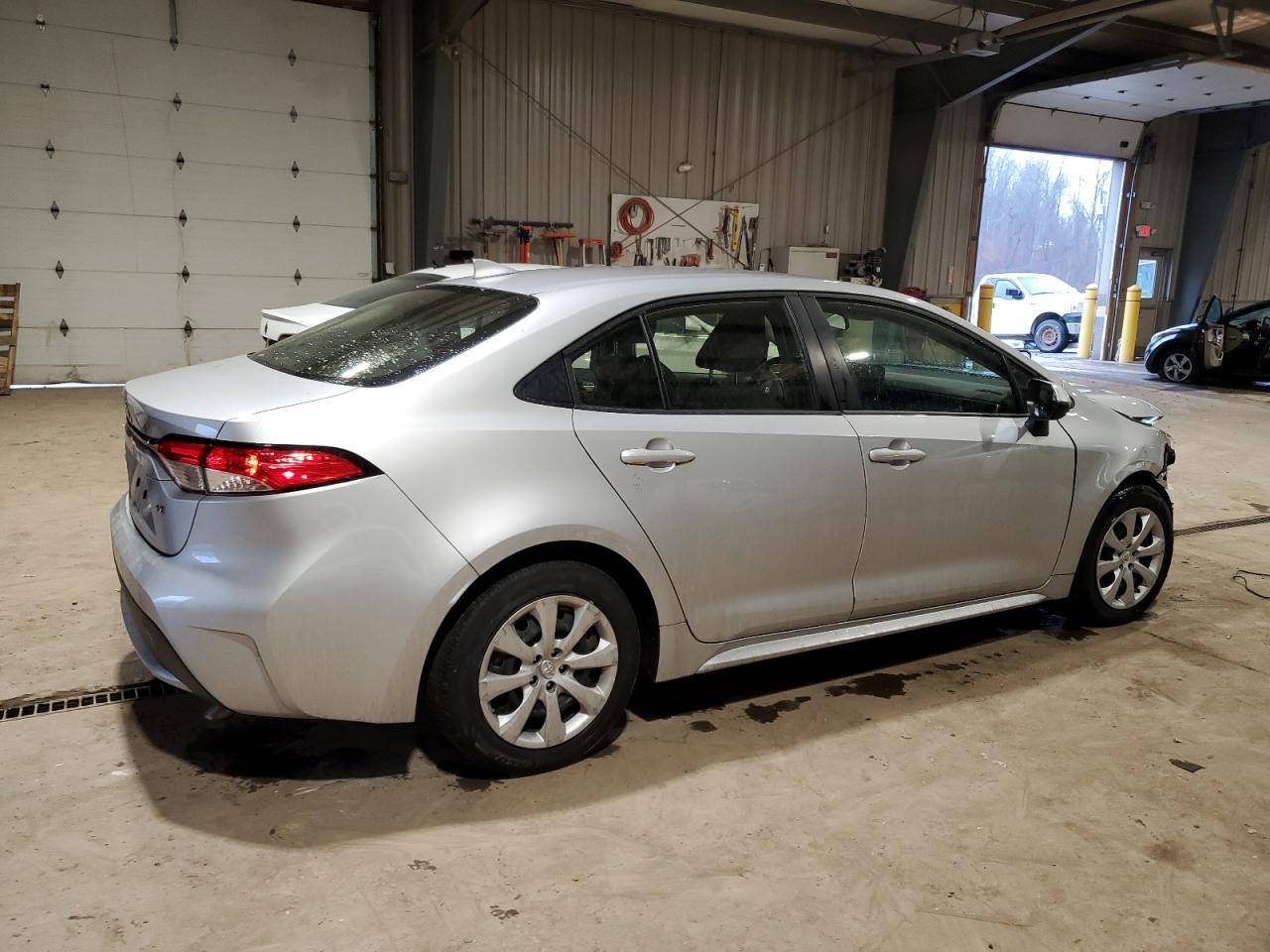 2022 TOYOTA COROLLA LE VIN:JTDEPMAE6NJ190567