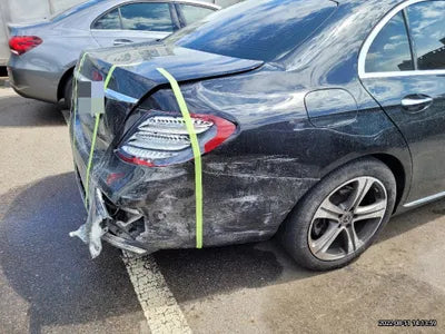 2019 Mercedes-Benz E 300 VIN: